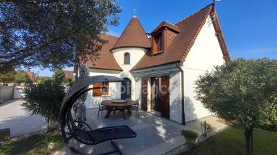 Maison - 131 m² - 5 pièces