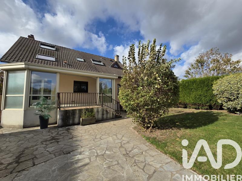 Maison - 136 m² - 7 pièces