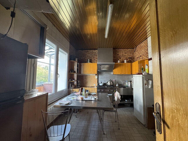 Maison - 138 m² - 6 pièces