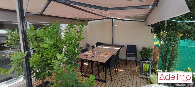 Maison - 102 m² - 4 pièces