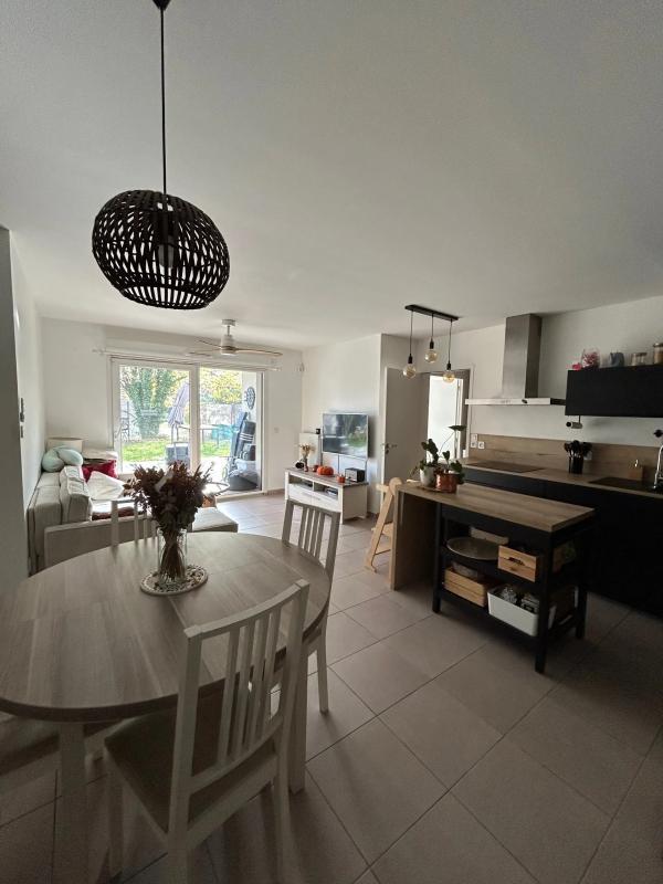 Appartement - 65 m² - 3 pièces