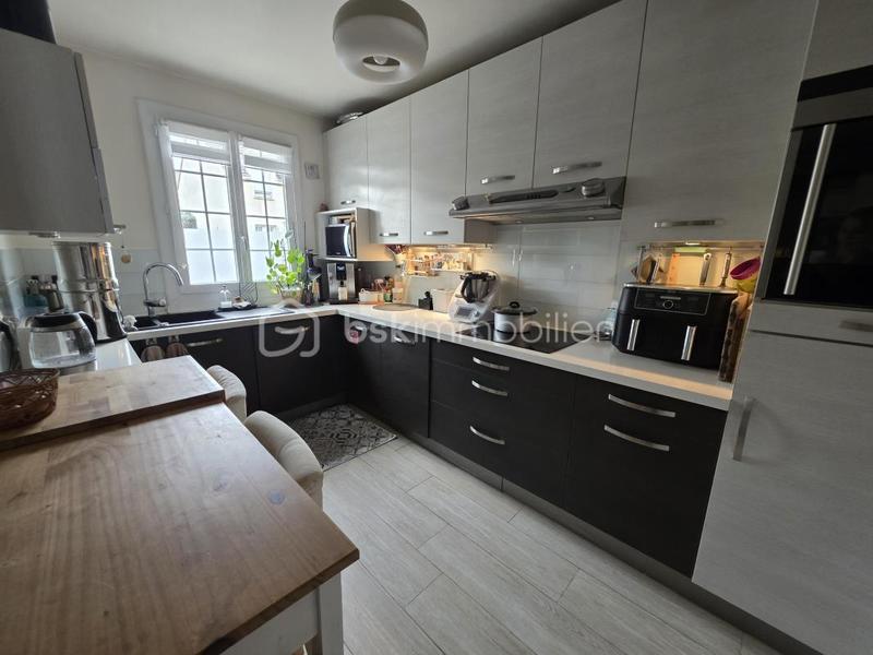 Maison - 103 m² - 4 pièces