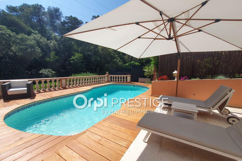 Maison - 145 m² - 5 pièces