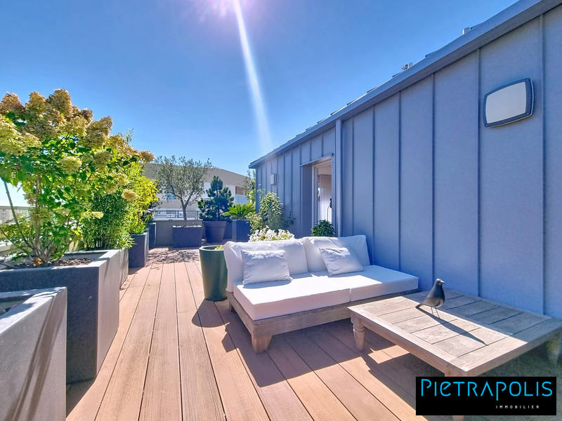 Appartement - 101 m² - 4 pièces