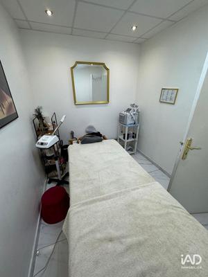 Local commercial - 183 m²