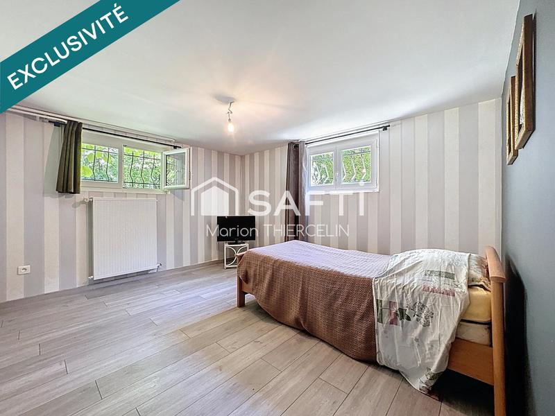 Maison - 136 m² - 6 pièces