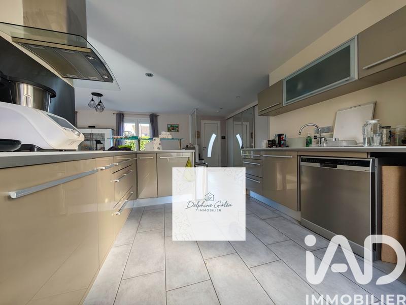 Maison - 120 m² - 5 pièces