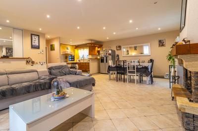 Maison - 123 m² - 5 pièces