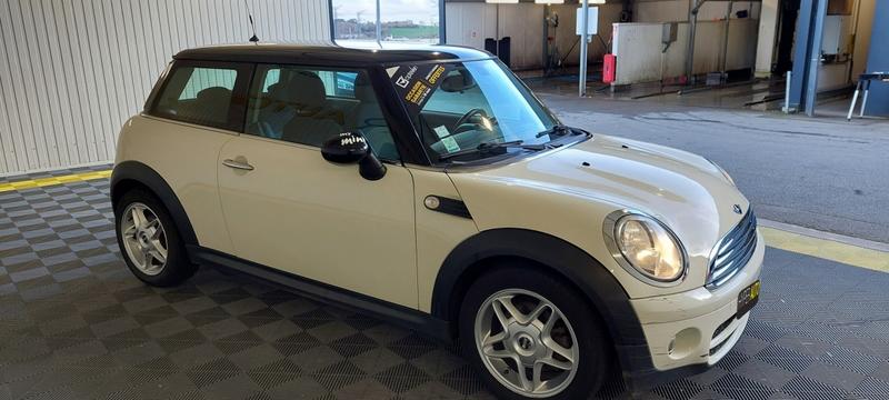 Mini Hatch R56 1.6 d - 110 Cooper