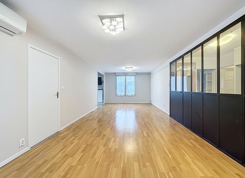 Appartement - 110 m² - 4 pièces