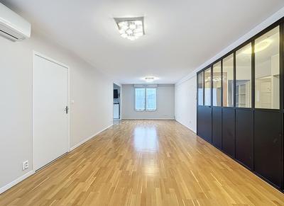 Appartement - 110 m² - 4 pièces