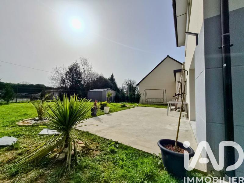 Maison - 99 m² - 5 pièces