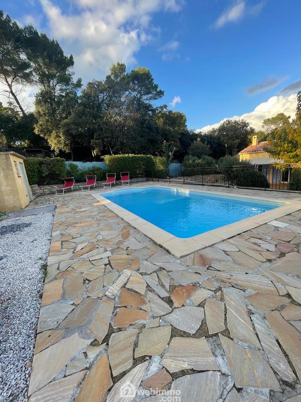 Villa - 82 m² - 4 pièces