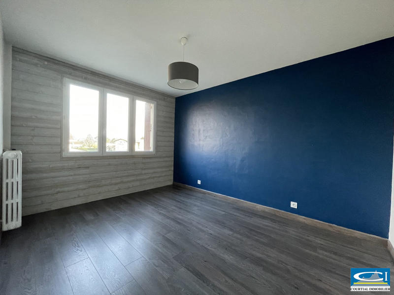 Appartement - 100 m² - 4 pièces