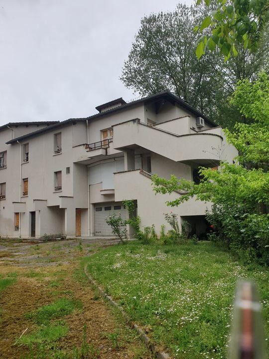 Immeuble - 927 m² - 20 pièces