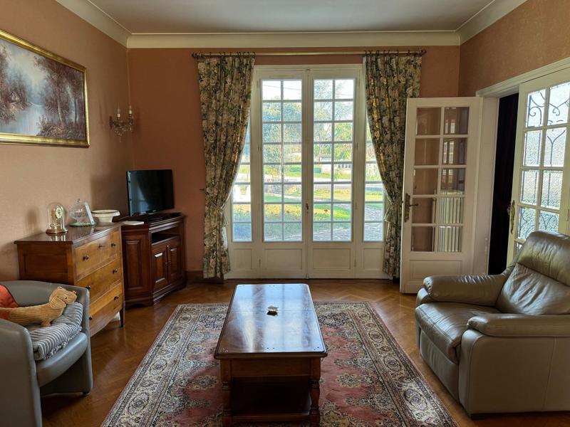 Maison - 110 m² - 6 pièces