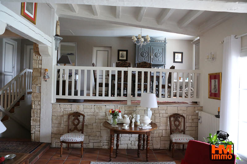 Maison - 160 m² - 9 pièces