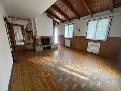 Maison - 127 m² - 5 pièces