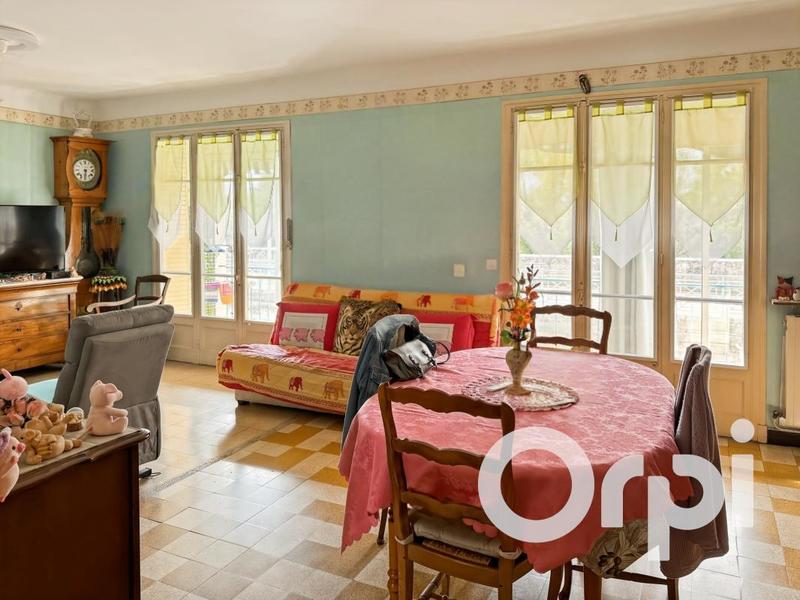 Appartement - 81 m² - 3 pièces