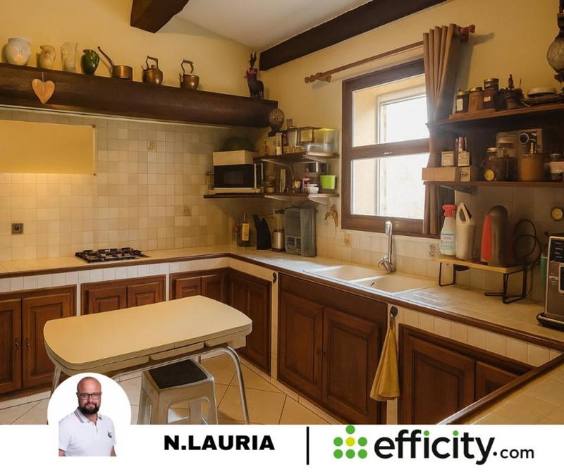 Maison - 215 m² - 6 pièces