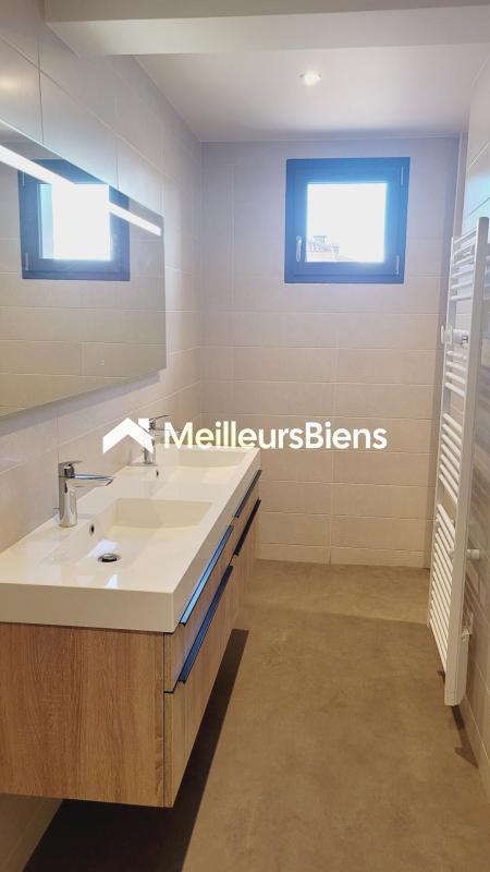 Appartement - 89 m² - 3 pièces