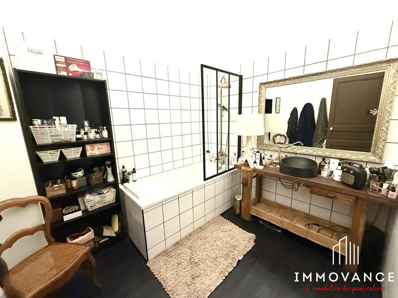 Appartement - 96 m² - 3 pièces