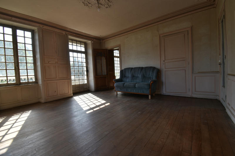 Maison - 168 m² - 8 pièces