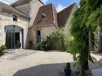 Maison - 148 m² - 5 pièces