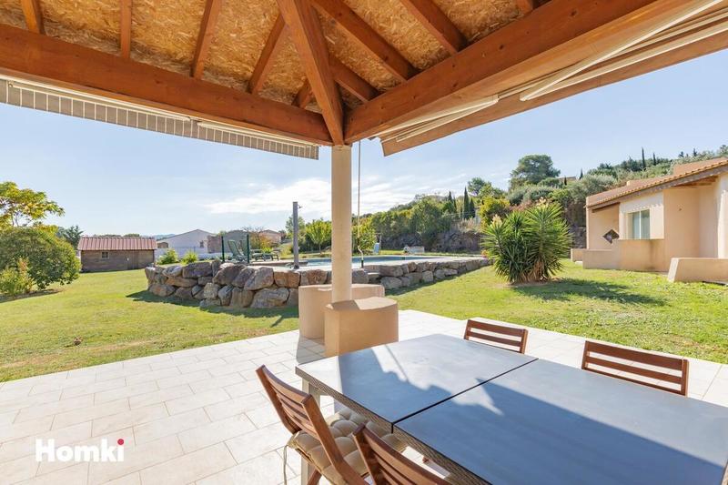 Maison d'architecte - 214 m² - 7 pièces