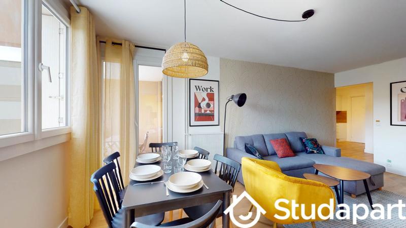 Chambre - 12 m² - 1 pièce