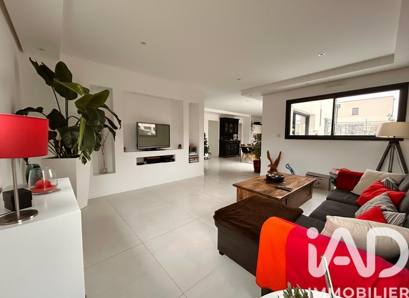 Maison - 149 m² - 7 pièces