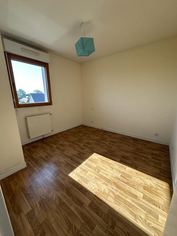 Appartement - 84 m² - 4 pièces