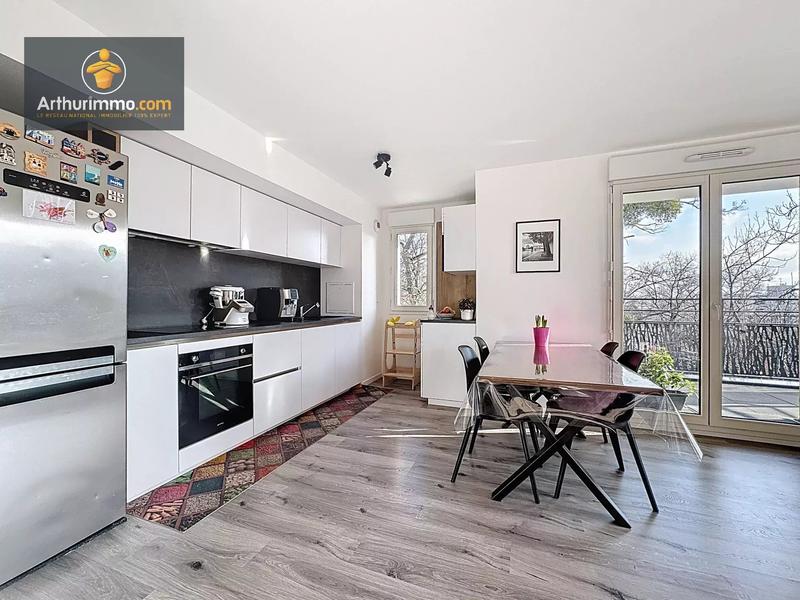 Appartement - 83 m² - 4 pièces