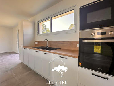 Maison - 143 m² - 5 pièces