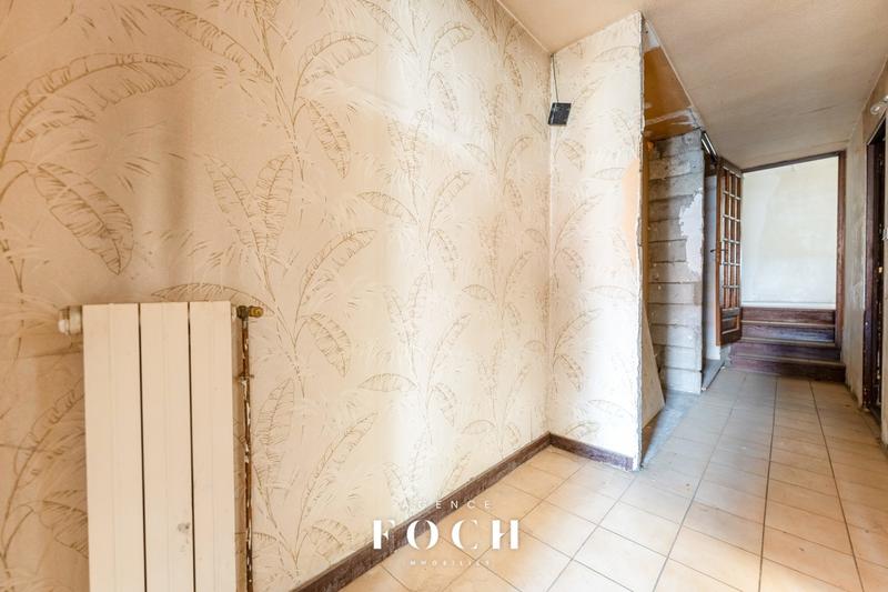 Maison - 105 m² - 4 pièces