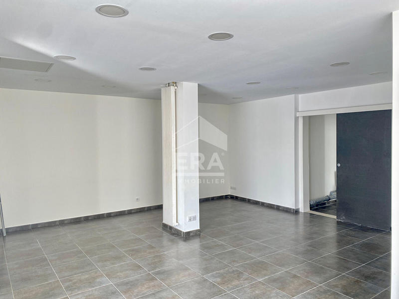 Bureau - 110 m² - 5 pièces