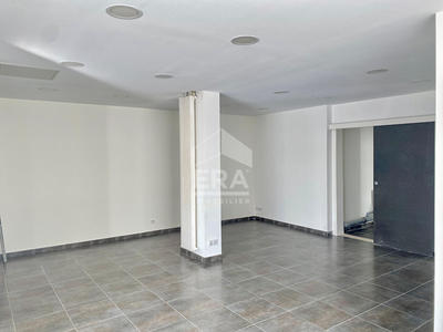 Bureau - 110 m² - 5 pièces