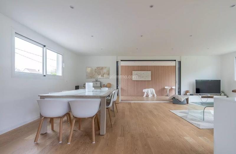 Maison - 175 m² - 7 pièces