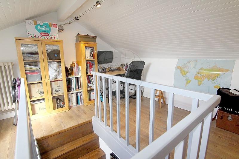 Maison - 94 m² - 6 pièces