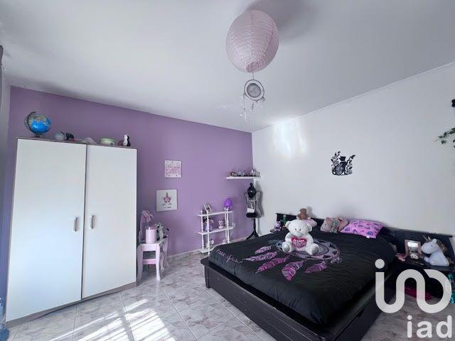 Maison - 254 m² - 7 pièces