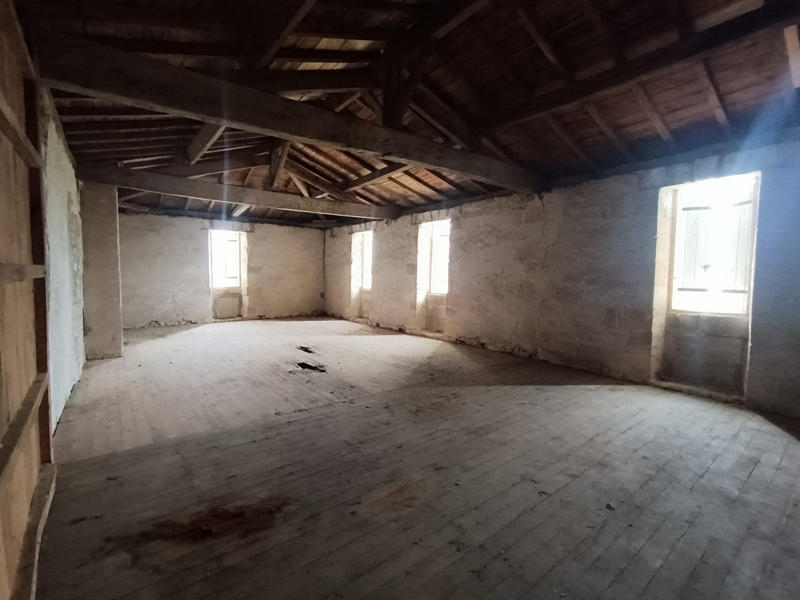 Maison ancienne - 320 m² - 17 pièces