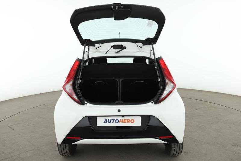 Toyota Aygo 1.0 Vvt-i X-Play 5p 72 ch