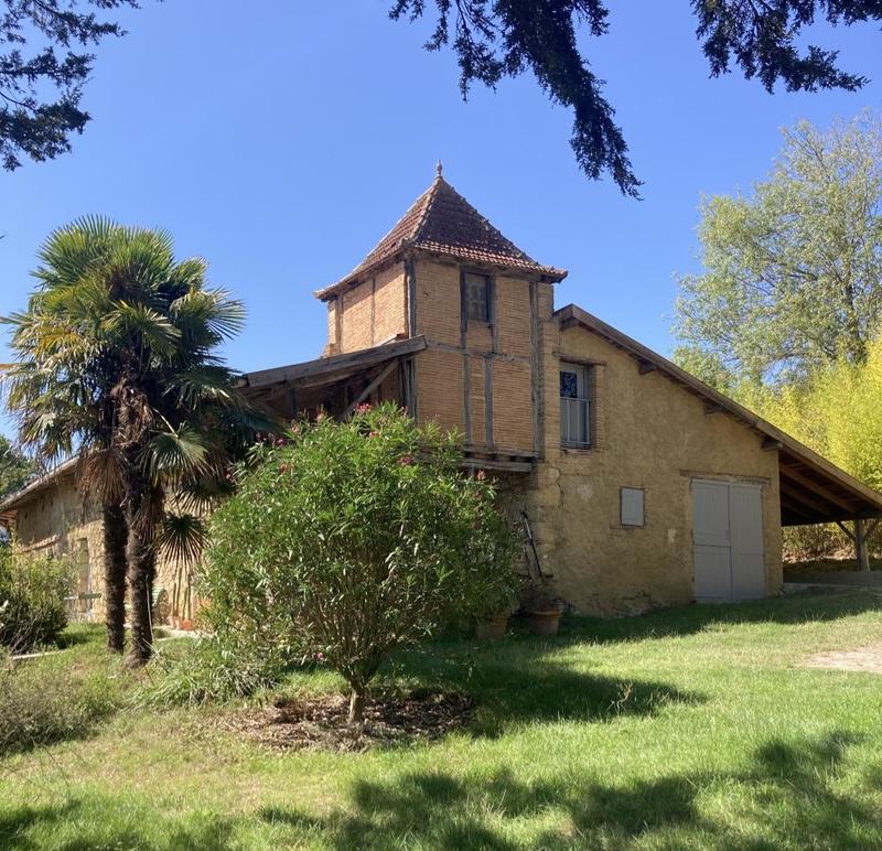 Villa - 240 m² - 10 pièces