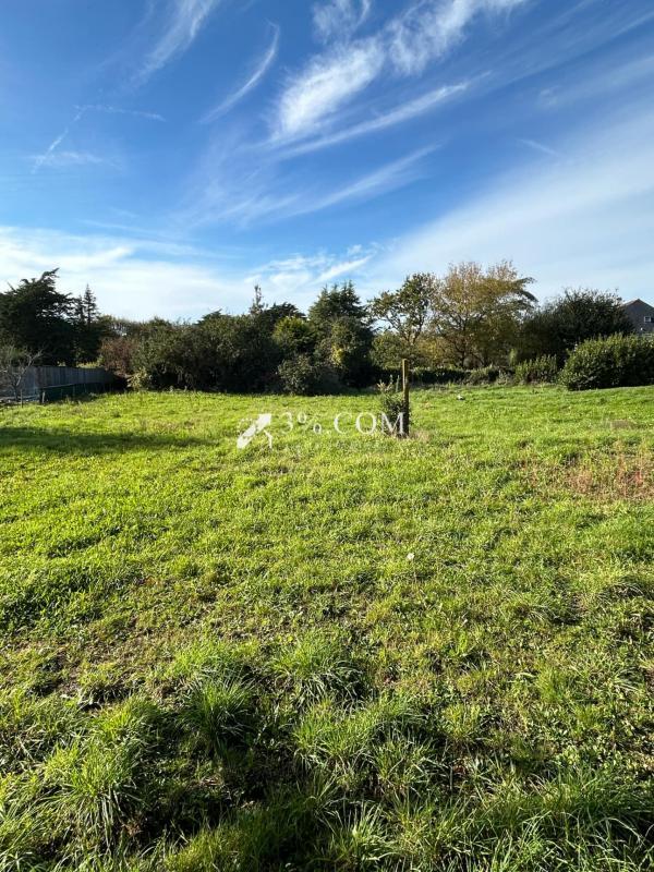 Terrain constructible - 600 m²