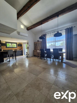 Maison - 105 m² - 4 pièces