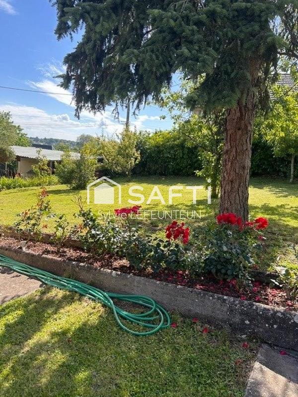 Maison - 123 m² - 8 pièces