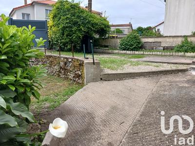 Maison de ville - 74 m² - 5 pièces