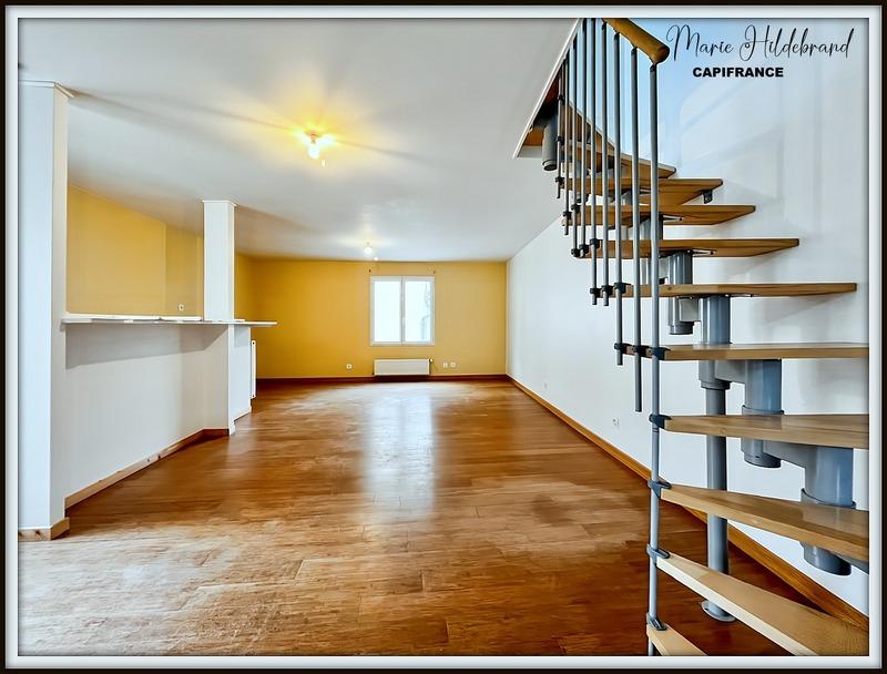 Immeuble - 98 m² - 5 pièces