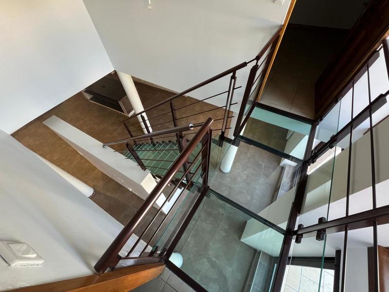 Maison de ville - 158 m² - 4 pièces