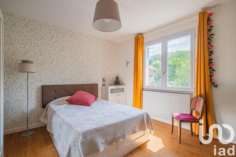 Maison - 181 m² - 8 pièces